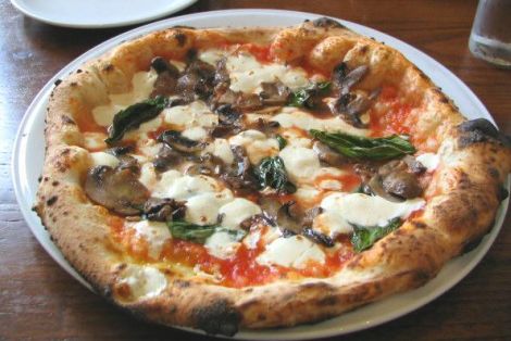 Pizza napolitana